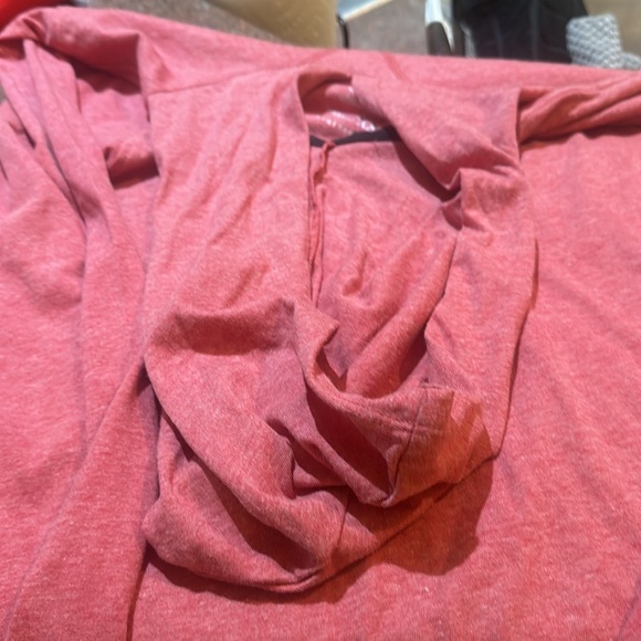 5/$25.00 New Lucky Brand Boys' Size Large pink reddish Hoodie Long Sleeve hoodie - Picture 3 of 4